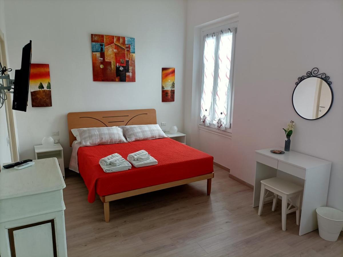 Affittacamere Il Chiostrino Guest House Florenz Exterior foto
